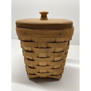 Longaberger Basket with Wooden Lid and Protector‎ 2004 Handmade Basket